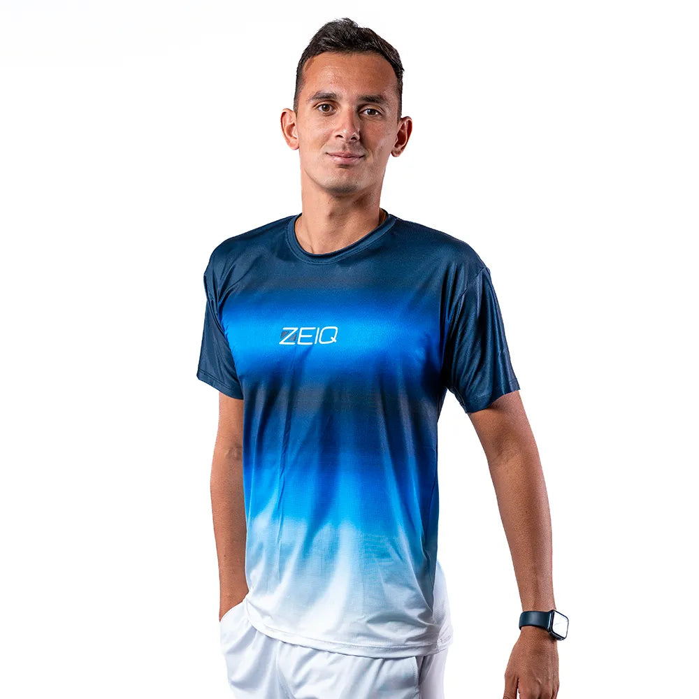 Camiseta Esportiva Degrade Azul Zeiq Lucas Cherione