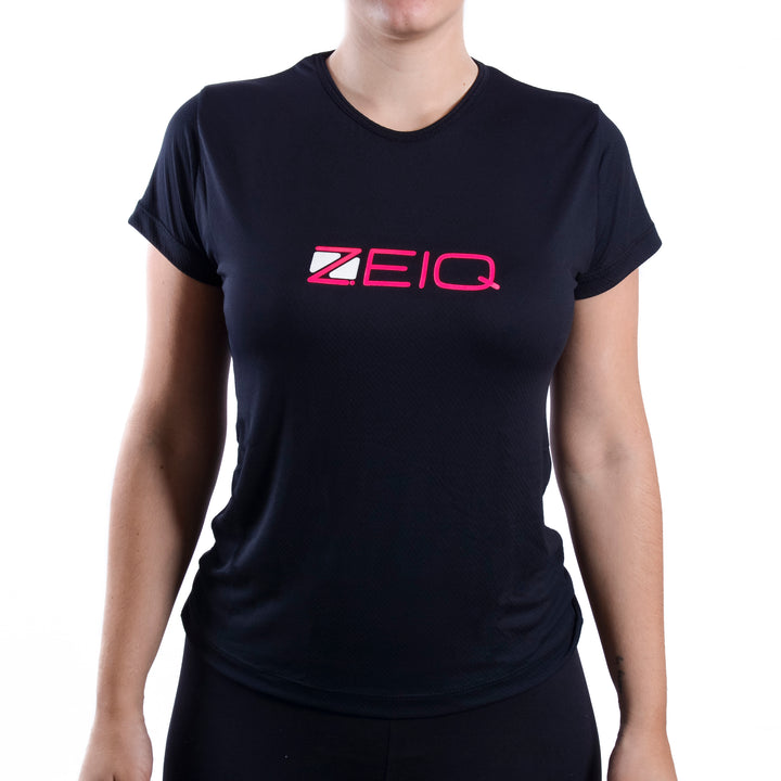 Baby Look Zeiq Preta - Logo Rosa e Branco