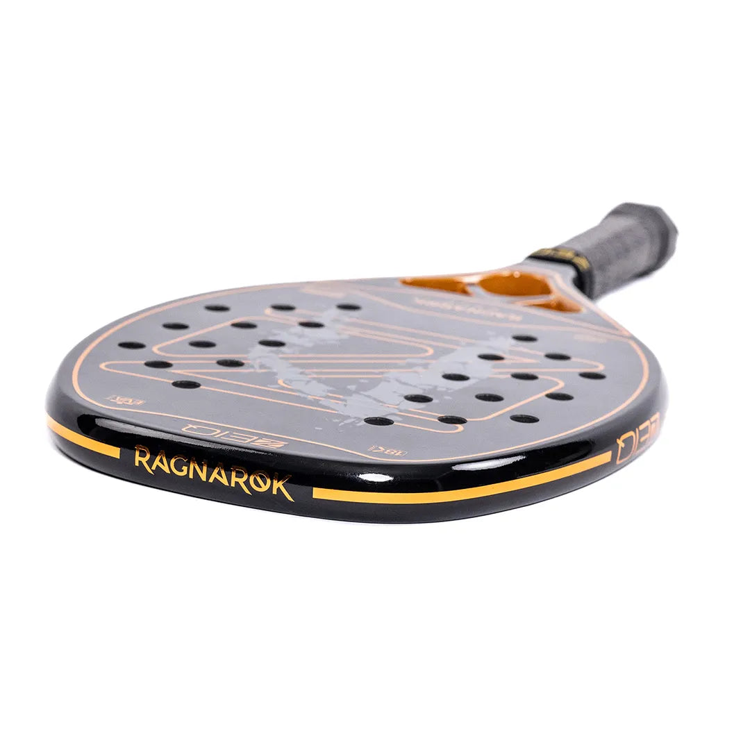 Raquete de Beach Tennis Ragnarok Uruz Zeiq – Carbono 18k