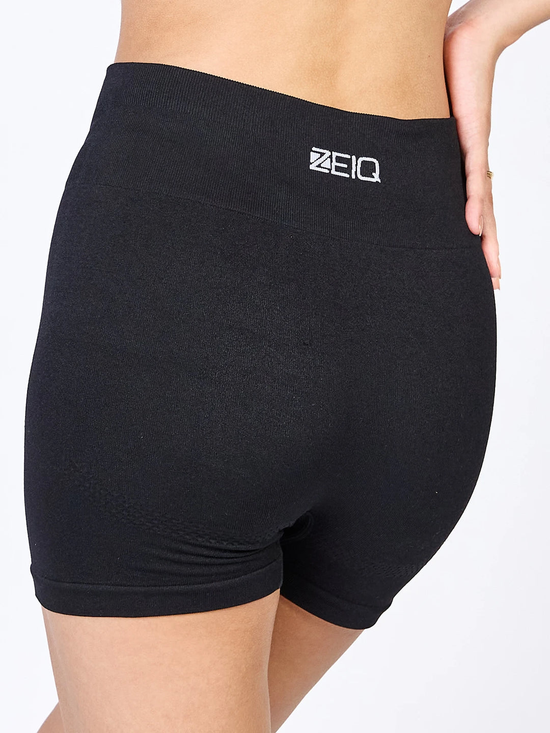 Short Slim Mesh Zeiq Black