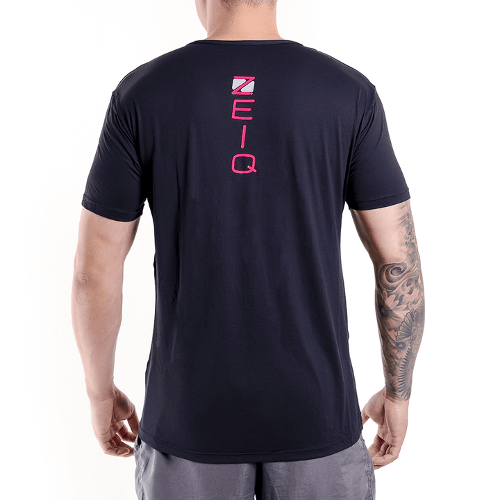 Camiseta Esportiva Slim Zeiq Preta - Logo Rosa e Branco